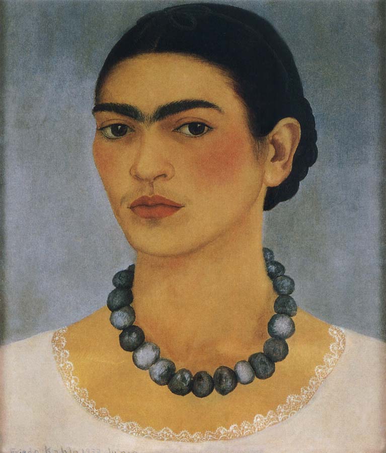 The self-portrait of wore the necklace